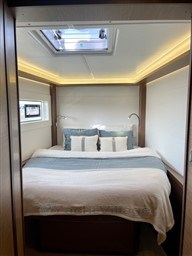be506_x4tau_lagoon_46_barcelona_yachting_-_9.jpg