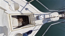857ef_2qty8_cruiser_yacht_rogue_3070_52_.jpg