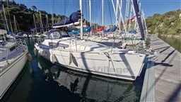 886f4_niwi3_sun_odyssey_30i_marseille_93_.jpg