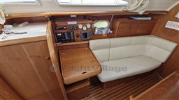 e6a9d_jksgs_jeanneau_sun_odyssey_35_30_.jpg
