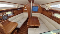 6e824_ufgdc_jeanneau_sun_odyssey_35_23_.jpg