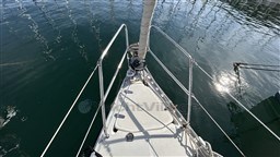 b8e21_oez3i_hanse_371_bandol_57_.jpg