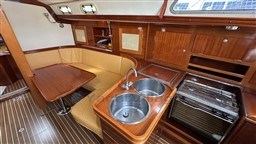 ed096_cbyj6_hanse_371_bandol_10_.jpg