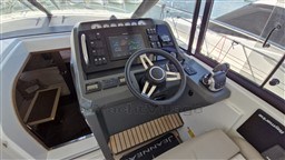 06551_d5zpc_jeanneau_leader_40_port_d_hiver_36_.jpg