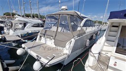 b1e06_gnylg_jeanneau_leader_40_port_d_hiver_3_.jpg