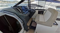 92f02_iz1zk_jeanneau_leader_40_port_d_hiver_87_.jpg