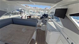 f2d98_ukxzb_beneteau_gt44_61_.jpg