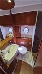 c6014_7mwt6_beneteau_gt44_50_.jpg