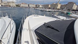 aa1f4_lzymd_garin_1550_avec_place_au_vieux_port_de_marseille_236_.jpg
