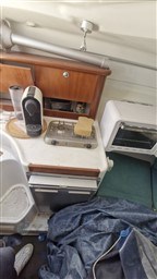 3d174_kx3vp_beneteau_flyer_viva_780_avec_place_a_marseille_14_.jpg