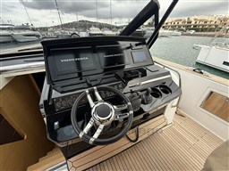 f3174_ukzv8_e5b02b9e-2b56-42d6-8b0d-21363c77c9d4_1_102_o.jpg