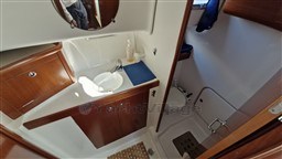 8ec7c_4kxs0_beneteau_antares_10.80_-_my_bateau_marseille_54_.jpg