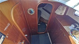 fe4eb_ou4co_antares_serie_9_-_my_bateau_marseille_50_.jpg