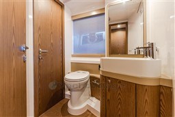 d827c_dszfc_f550-int11.jpg