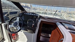 884f8_vnumm_jeanneau_nc9-_my_bateau_marseille_56_.jpg