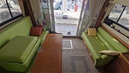 6ca59_ayv98_princess_388_avec_place_au_vieux_port_marseille_47_.jpg