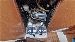 9ac45_1pgkq_beneteau-oceanis-323_avec_place_de_port_possible_18_.jpg