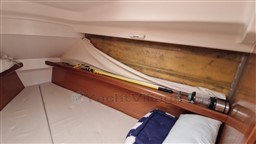 37025_n2xsp_beneteau-oceanis-323_avec_place_de_port_possible_19_.jpg