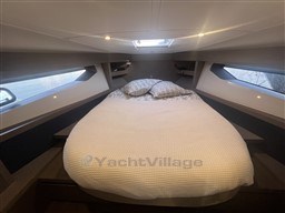 b8824_fqmy0_beneteau_gt_41_44_.jpg