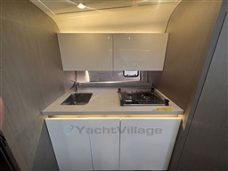 521e2_2zt8d_beneteau_gt_41_43_.jpg