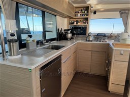 b4684_juzwu_lagoon_46_cnb_bandol_marseille_bormes_les_mimosas_loa_en_cours_149_.jpg
