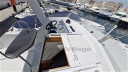10db7_zb3ek_eider_7600_-_eider_marine_place_de_port_marseille_possible_13_.jpg