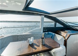df879_rbwlg_phantom_65_interior_07562.jpg