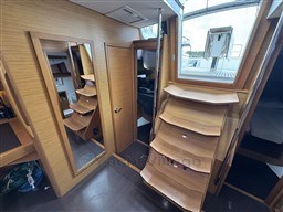 a5e1f_urmjj_img_0001.jpg