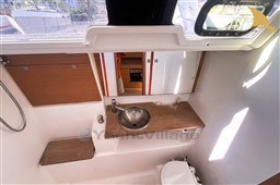 28d73_juwcc_a-vendre-voilier-dufour-410-grand-large-chez-tenor-yachts-a-hyeres-dans-le-sud-de-la-france-15.jpg