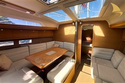 f425e_qiiol_a-vendre-voilier-dufour-410-grand-large-chez-tenor-yachts-a-hyeres-dans-le-sud-de-la-france-14.jpg