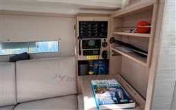5f8f2_ef2xd_location-voilier-oceanis-bandol-voile-et-vent.jpg