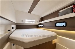 40579_y4194_a-vendre-catamaran-occasion-bali-4.1-chez-tenor-yachts-apaca-group-dans-le-sud-de-la-france-14.jpg