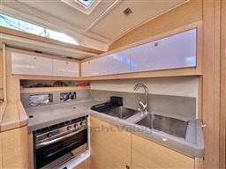 184ae_fol3b_img_7339.jpg