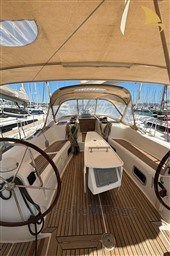 eb182_ntbu4_a-vendre-oceanis-50-occasion-a-hyeres-chez-tenor-yachts-dans-le-sud-de-la-france.jpg