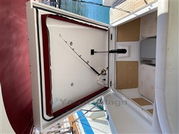 ddf4e_pijka_0c076d12-8b16-4b2c-9052-81b205fe3552.jpg