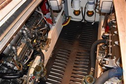 49cfe_07pt7_bateau_mainship-400-expedition_7473864.jpg