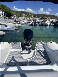 b472e_mwu4p_img_4845_2.jpg