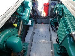 e88ee_blbf2_bateau_arcoa-1080-fishing_7473950.jpg