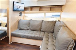 fdf8d_bateau_sealine-s330v_6906191.jpg