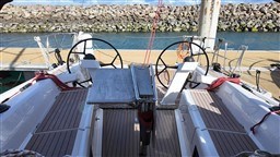 4004a_rw12c_cockpit_voilier_croisiere_rapide_11_metres_bretagne.JPG
