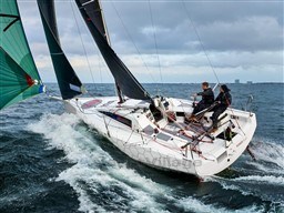 f2ff7_bateau_dehler-30-one-design_6873262.jpg