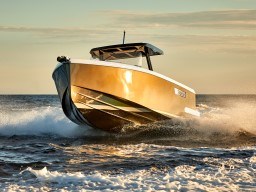 c621c_shlkn_fjord_38_xpress_exterior_031-1191_1.jpg