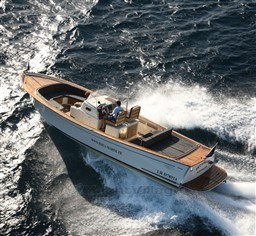 bf576_3syuj_rhea_35_open_3_.jpg