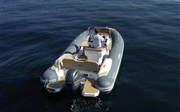 79dd2_z7cc7_bateau_pneumatique_salpa_6.5m_1_.jpg