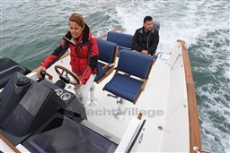 49139_mohhs_cockpit_rhea_23_origine_amenagement_familial_edition_limitee_confort.jpg