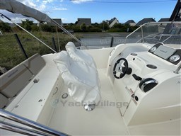 54e4b_bw23j_bateau_quicksilver_activ_675_d_occasion_2020_-_moteur_mercury_optimax_200_cv.jpg