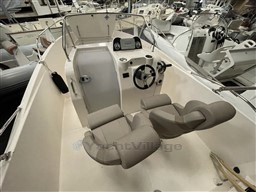 6ebd8_6ngou_bateau_occasion_pour_la_famille_2_.jpg