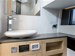 e8edc_bateau_fjord-41-xl_7967860.jpg