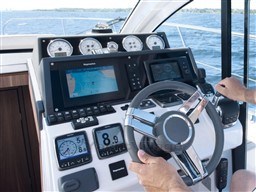 600b2_bateau_sealine-c330_5097301.jpg