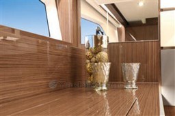 a01b6_bateau_sealine-c430_6906210.jpg